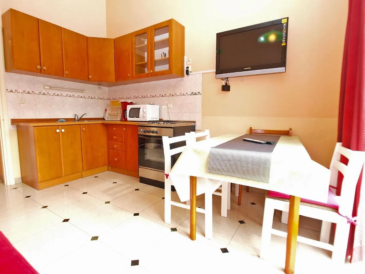 Apartments Vladimir 1262 Medulin 0*,